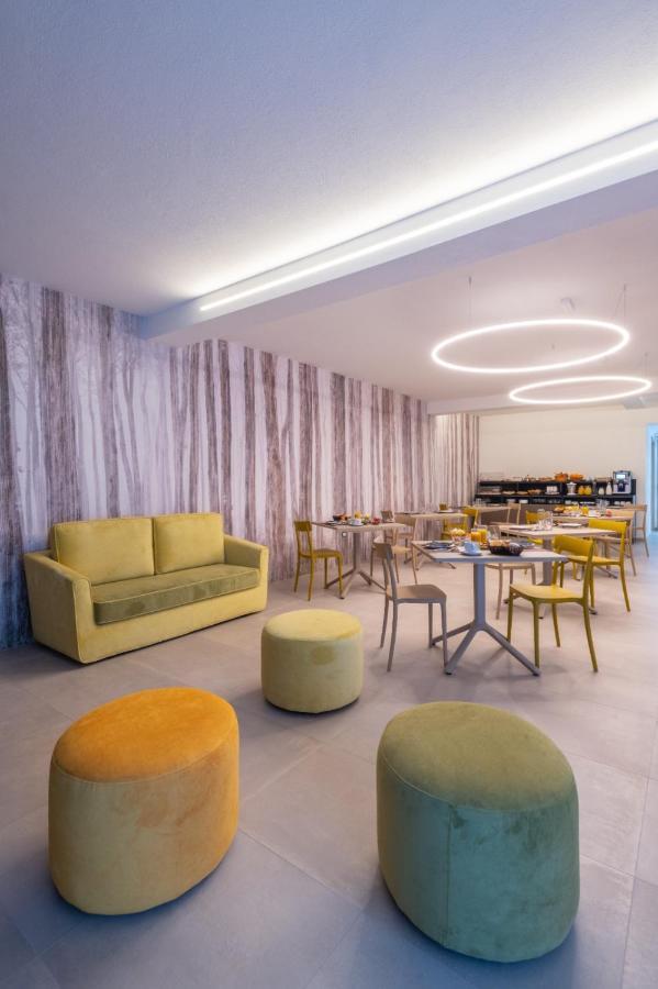 Tarsis Guest House Baunei Bagian luar foto